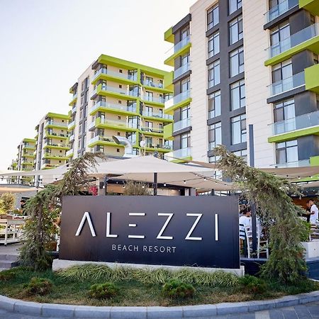 Seascape Apartment Spa N Pool Beach Resort Mamaia Ngoại thất bức ảnh