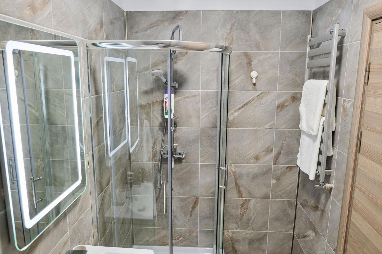 Seascape Apartment Spa N Pool Beach Resort Mamaia Ngoại thất bức ảnh