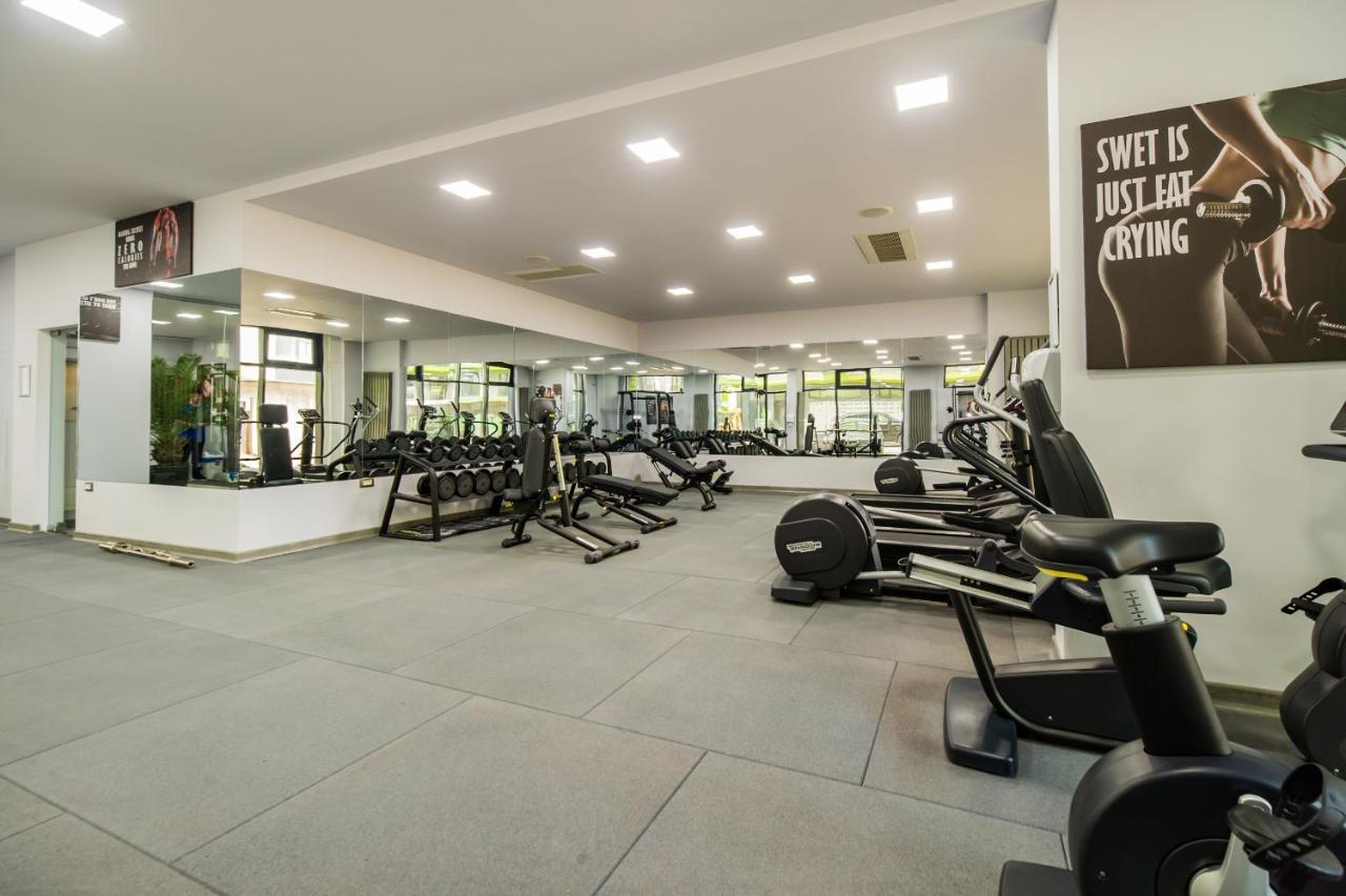 Seascape Apartment Spa N Pool Beach Resort Mamaia Ngoại thất bức ảnh