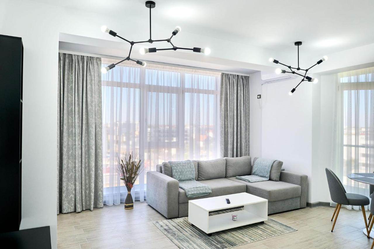 Seascape Apartment Spa N Pool Beach Resort Mamaia Ngoại thất bức ảnh